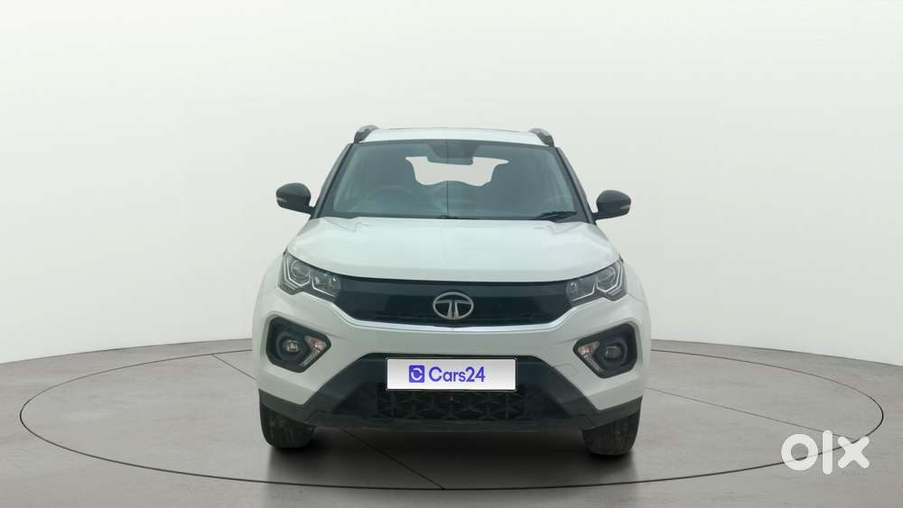 Tata Nexon 1.2 Revotron Xm (s), 2022, Petrol