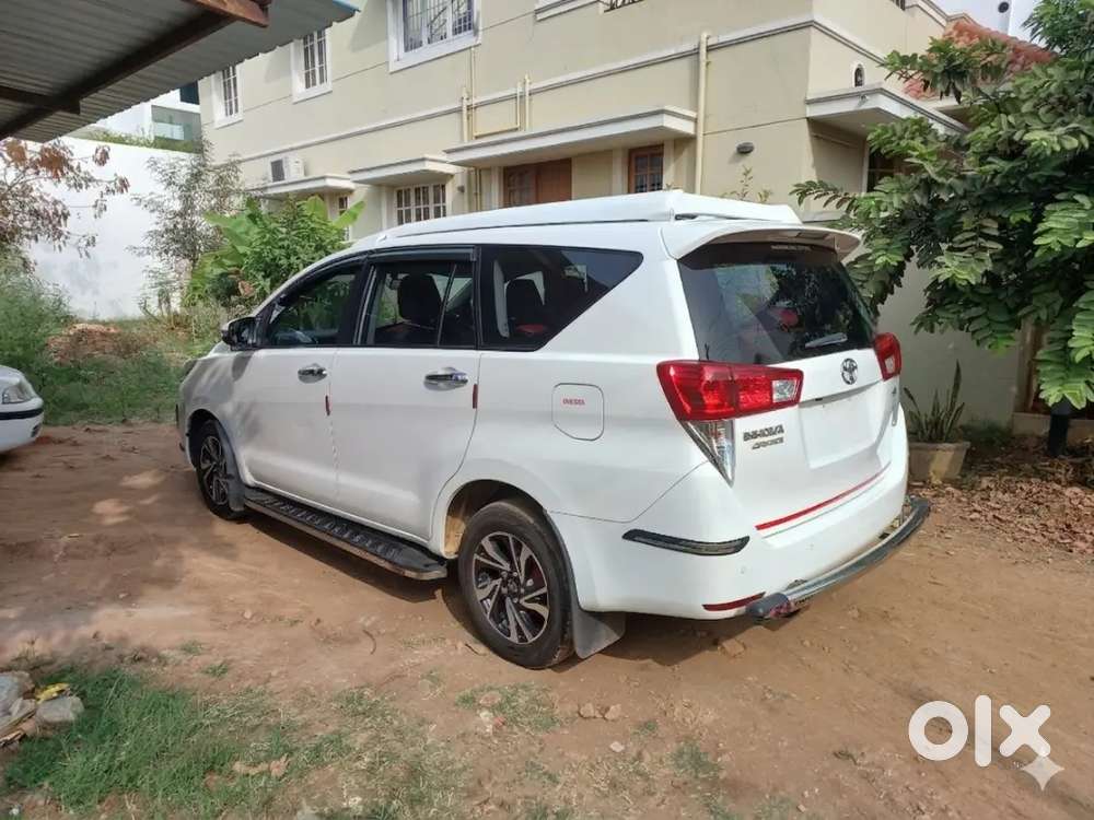 T Board Toyota Innova Crysta 2022
