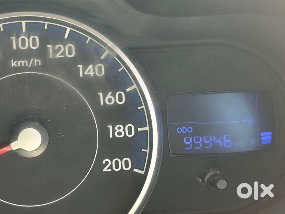 Hyundai I10 2013 Year Maintained Well.