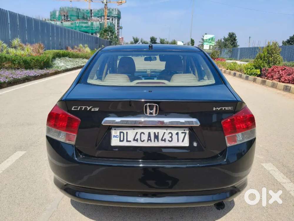 Honda City Zx Petrol 2011,argent Sale Good Condition
