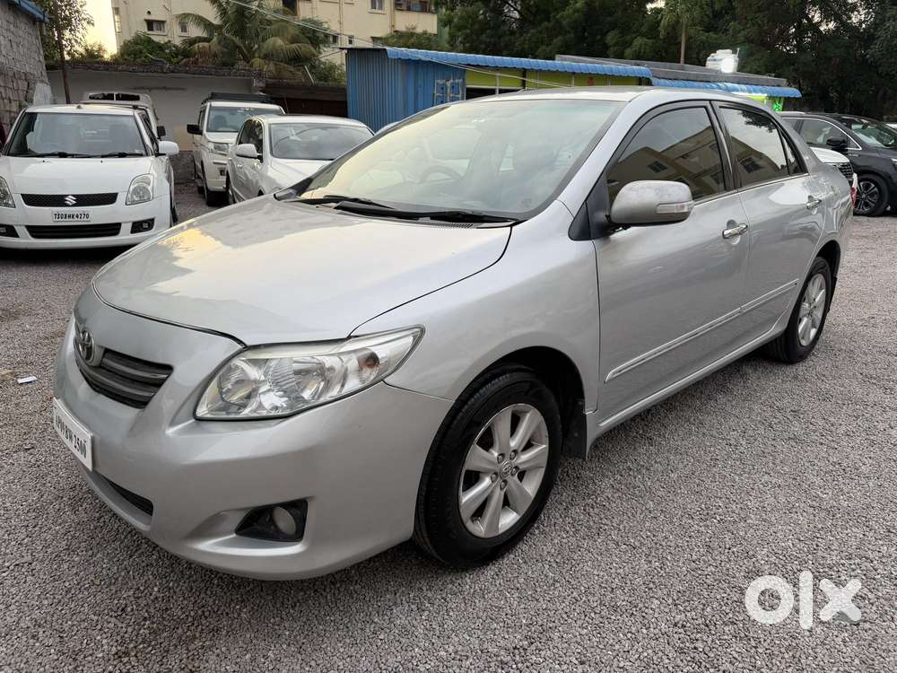 Toyota Corolla Altis Gl, 2010, Petrol