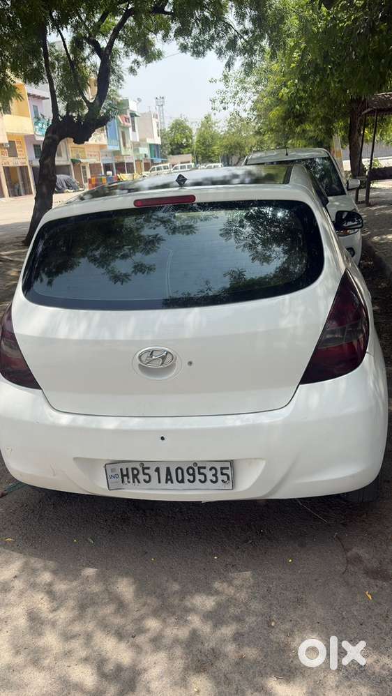 Hyundai Car 2012 Km Driven