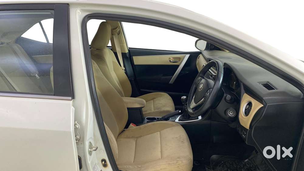 Toyota Corolla Altis 1.8 Gl, 2018, Petrol