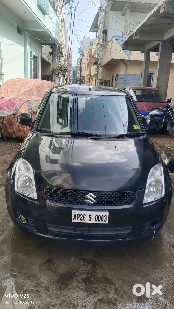 Maruti Suzuki Swift 2007 Diesel 130000 Km Driven