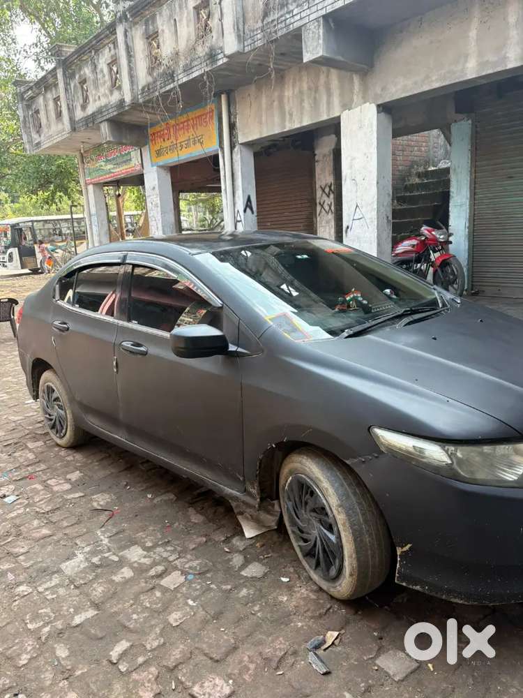 Honda City Zx 2010 Cng & Hybrids 100000 Km Driven