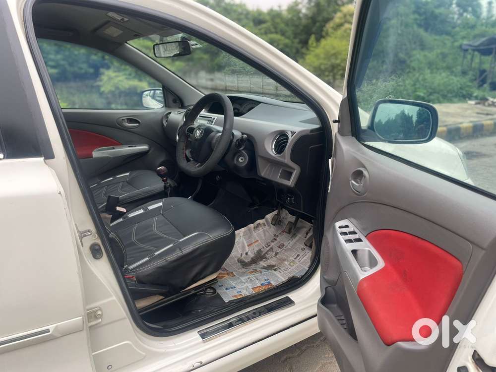 Toyota Etios Vx, 2012, Petrol