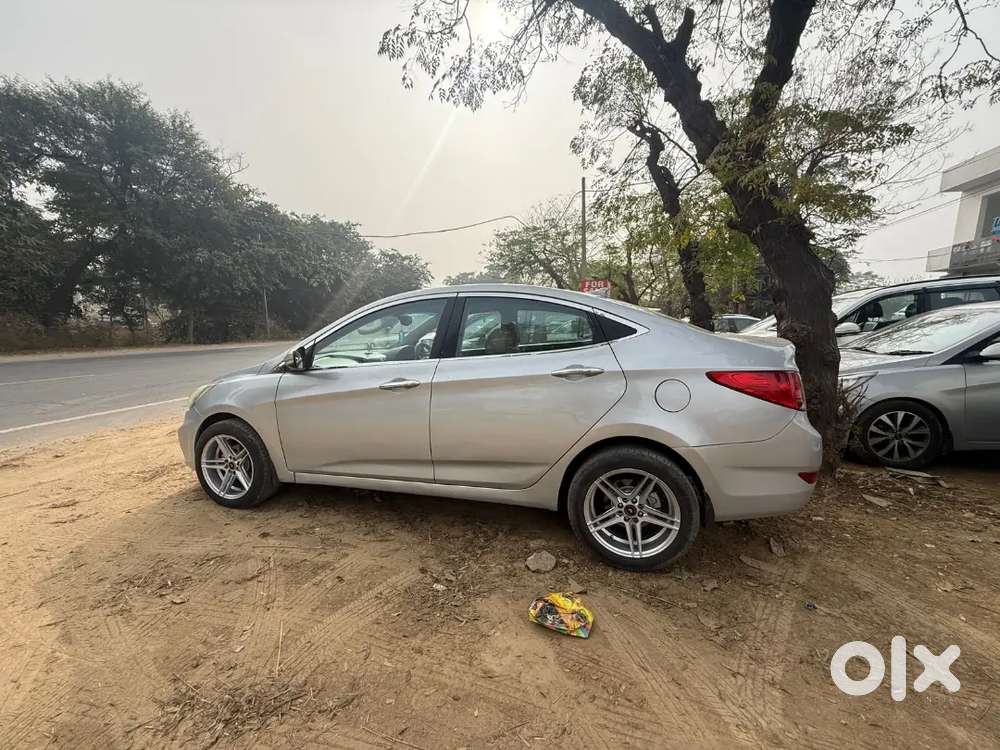 Hyundai Verna 2012 Variant