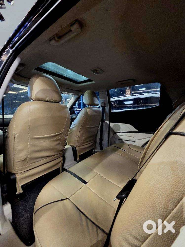 Mahindra Xuv300 W6, 2024, Petrol