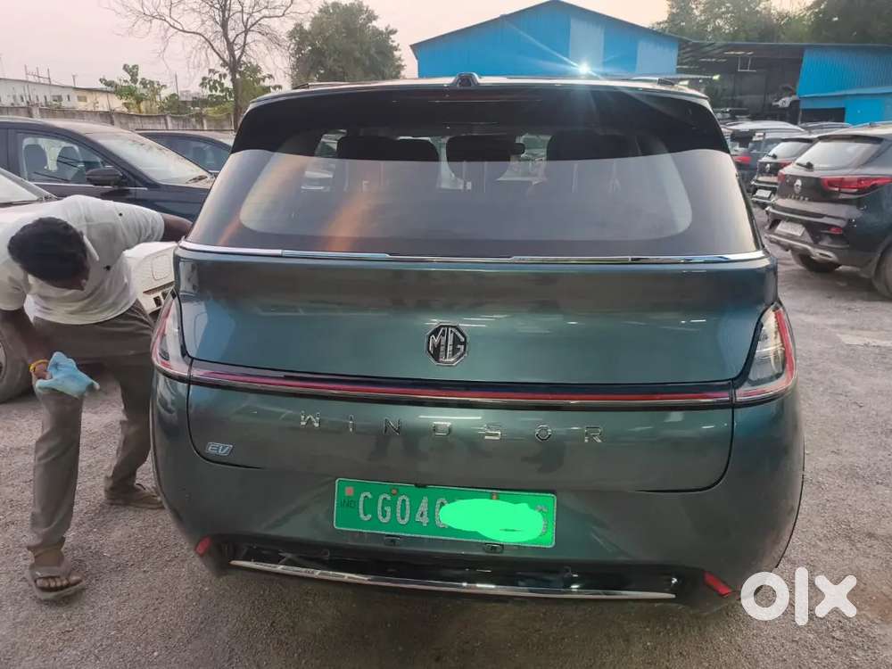 Mg Windsor New Like Condition