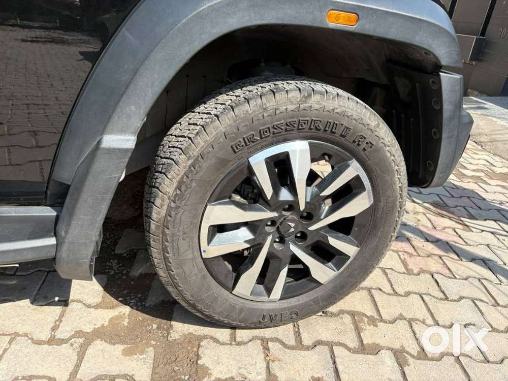 Mahindra Thar Roxx Ax7l Rwd At, 2025, Diesel