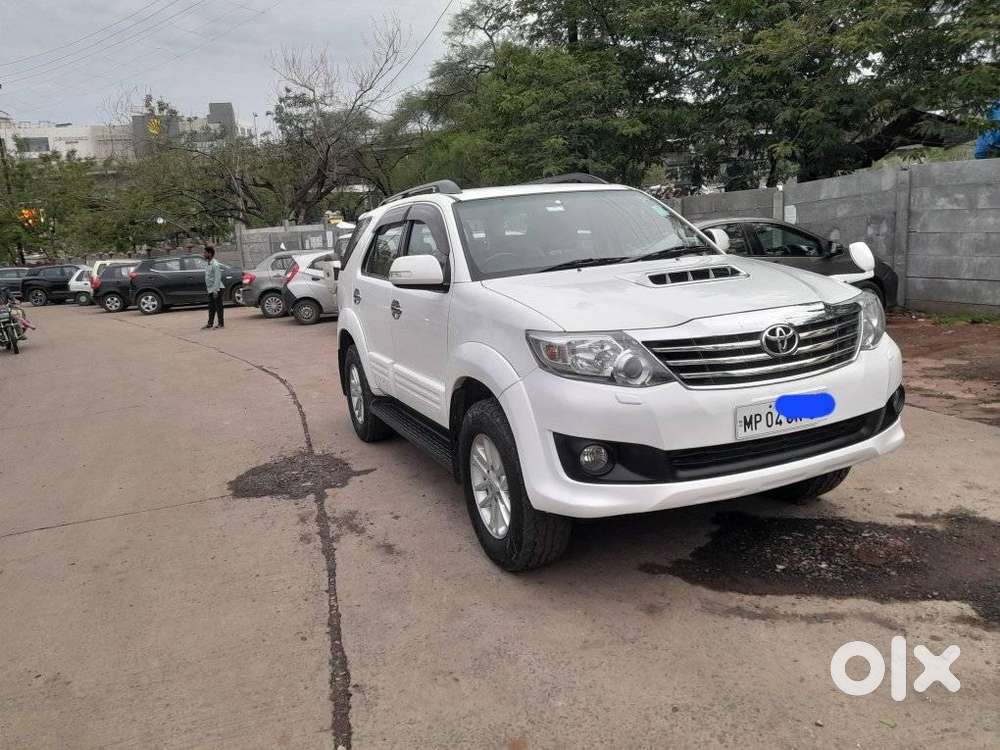 Toyota Fortuner 3.0 Ltd, 2014, Diesel