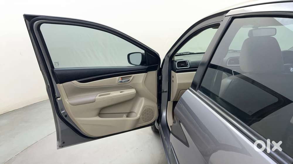 Maruti Suzuki Ciaz 1.3 Zeta Shvs Mt, 2017, Diesel