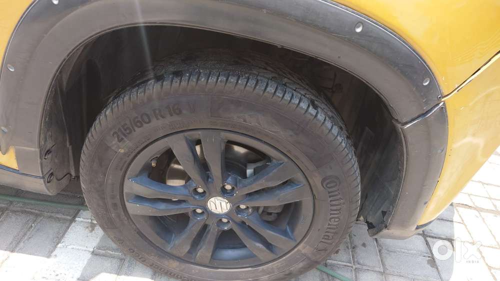 Maruti Suzuki Vitara Brezza Zdi Plus Dual Tone, 2017, Diesel