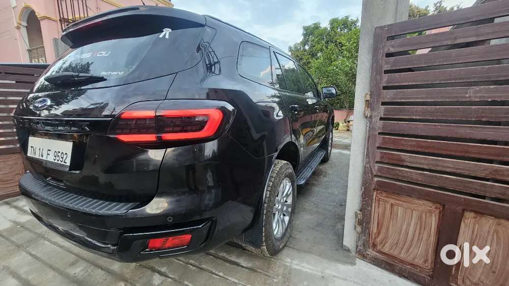 Ford Endeavour 2016 Diesel At Black Color Well Maintained