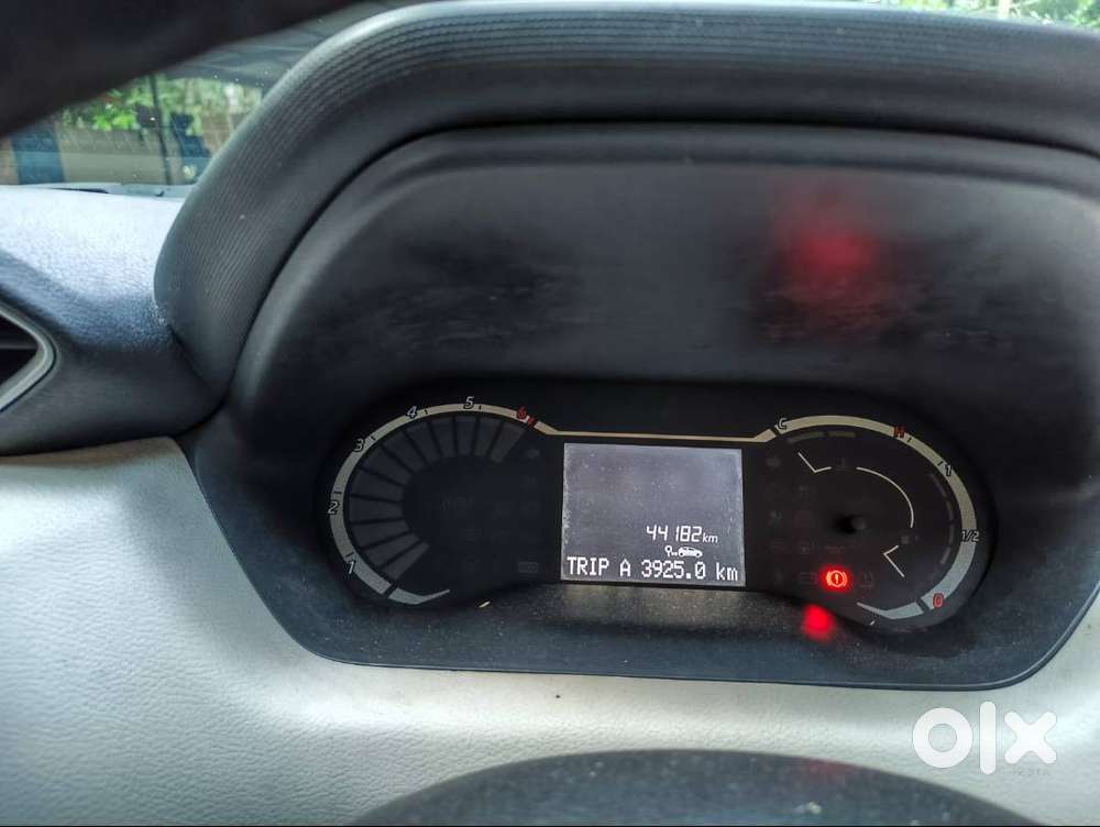 Nissan Magnite Xe 2021