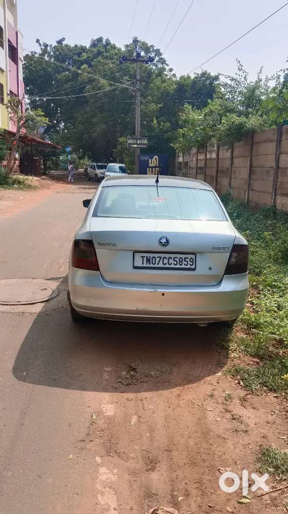 Skoda Rapid 2015 Diesel 150000 Km Driven