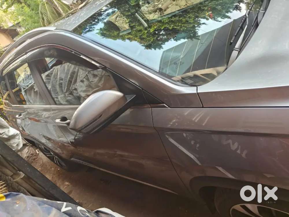 Mg Hector Plus 2021 Diesel 17000 Km Driven