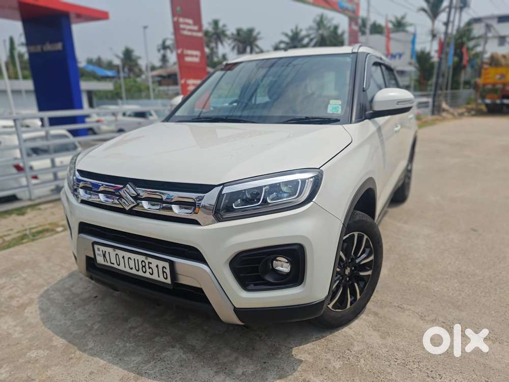 Maruti Suzuki Vitara Brezza Zxi+ Mt, 2022, Petrol