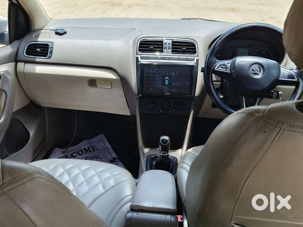 Skoda Rapid 1.5 Tdi Ambition Plus, 2014, Diesel