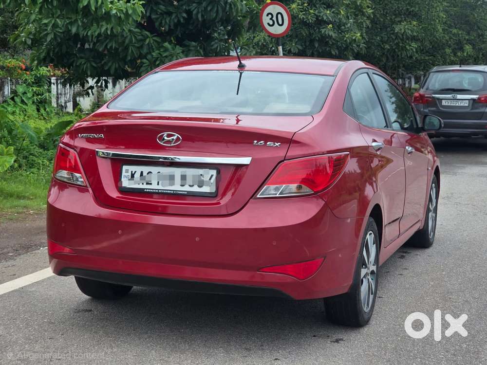 Hyundai Verna 1.5 Crdi Vgt, 2015, Petrol