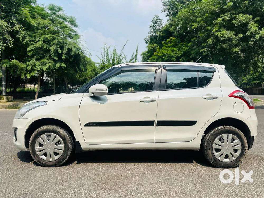 Maruti Suzuki Swift 1.2 Vxi (o), 2015, Petrol