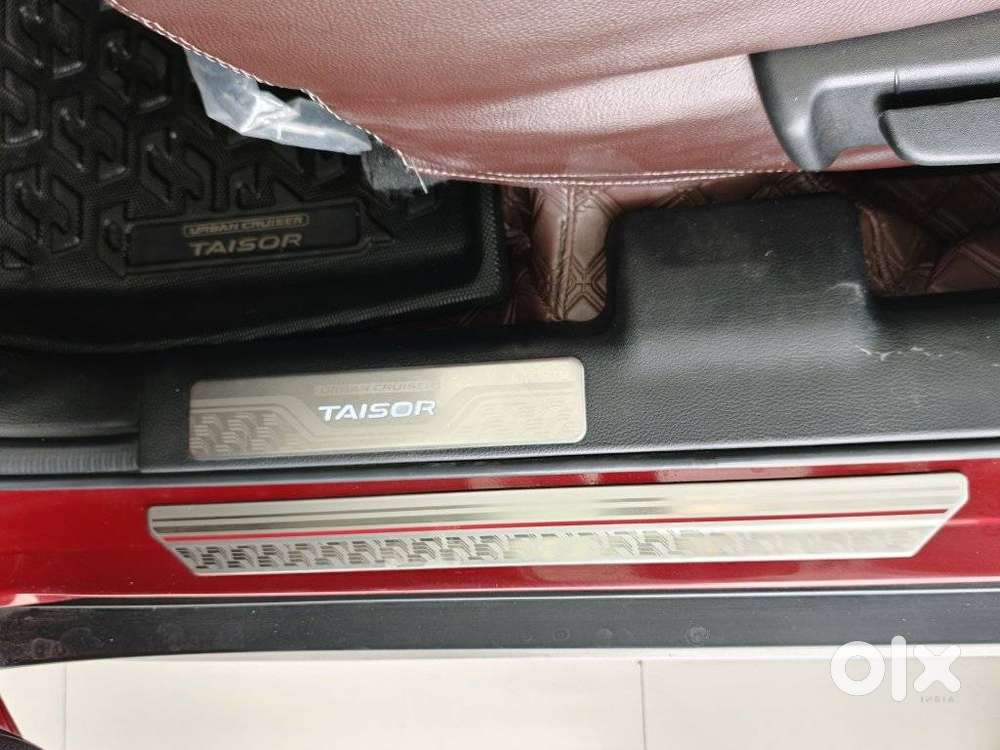 Toyota Urban Cruiser Taisor V 1.0 Petrol Mt, 2025, Petrol