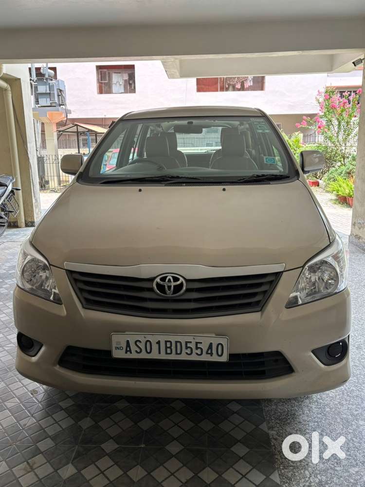 Toyota Innova Diesel 2013
