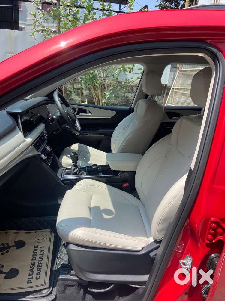 Mahindra Xuv700 2.2 Ax 7 Diesel Mt Str, 2023, Diesel