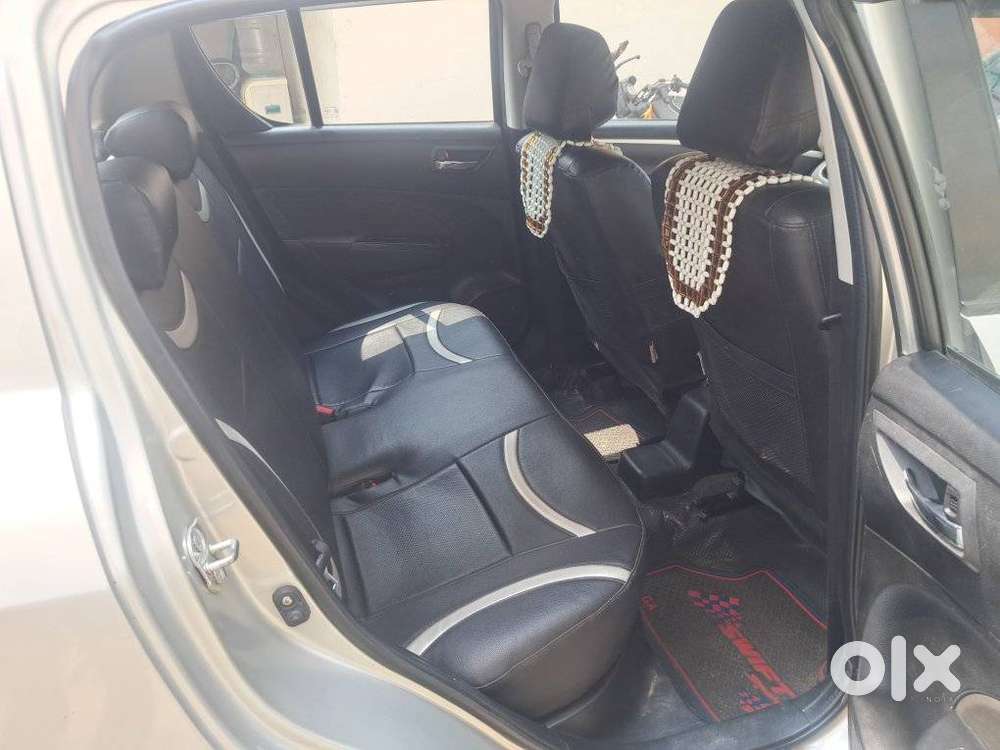 Maruti Suzuki Swift Vvt Zxi, 2013, Petrol