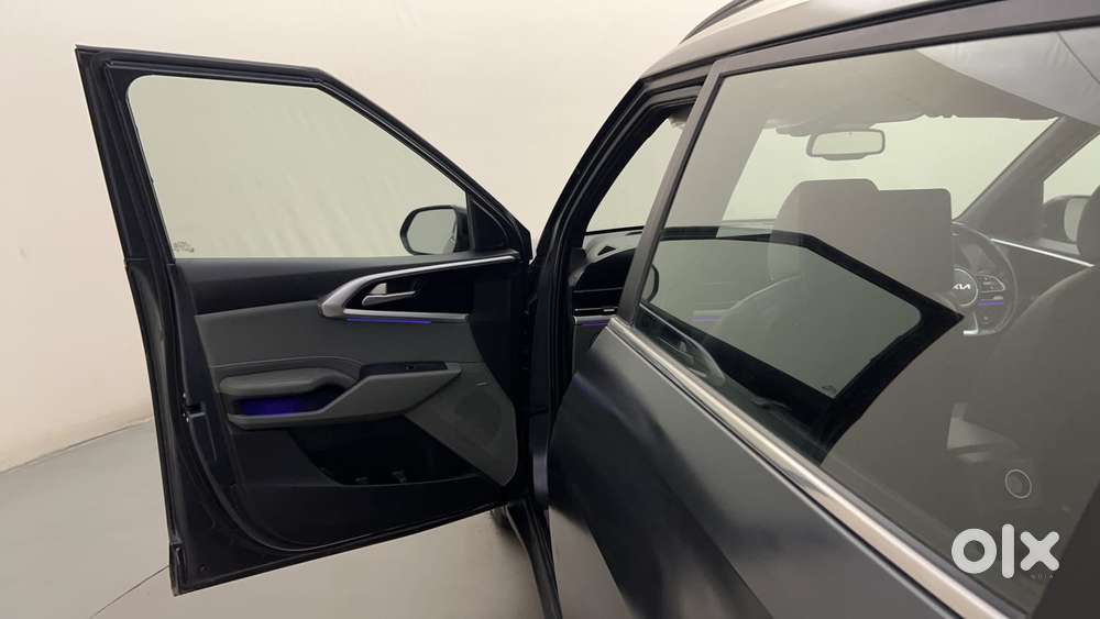 Kia Carens X Line 1.5 Diesel At 6 Str, 2023, Diesel