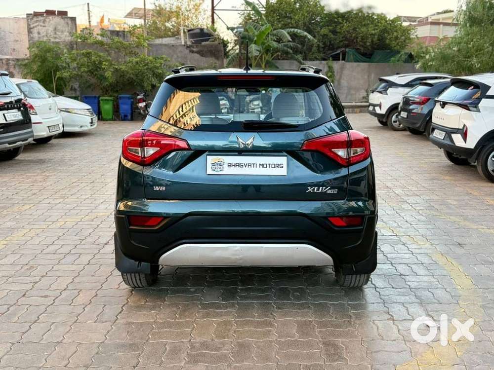 Mahindra Xuv300 W6 Diesel, 2023, Diesel