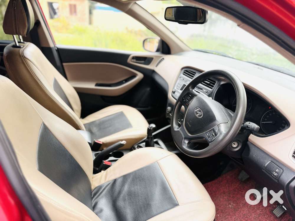 Hyundai Elite I20 Sportz Opt 1.4, 2017, Petrol
