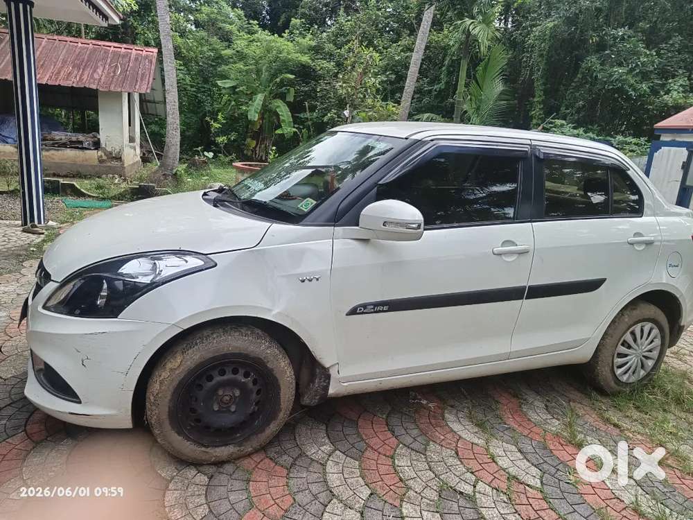 Maruti Suzuki Dzire 2016 Petrol 39000 Km Driven