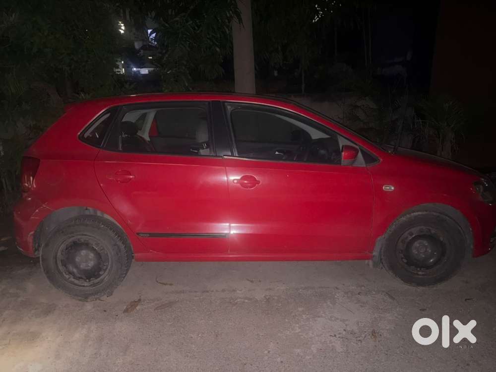 Volkswagen Polo Petrol Manual 2014
