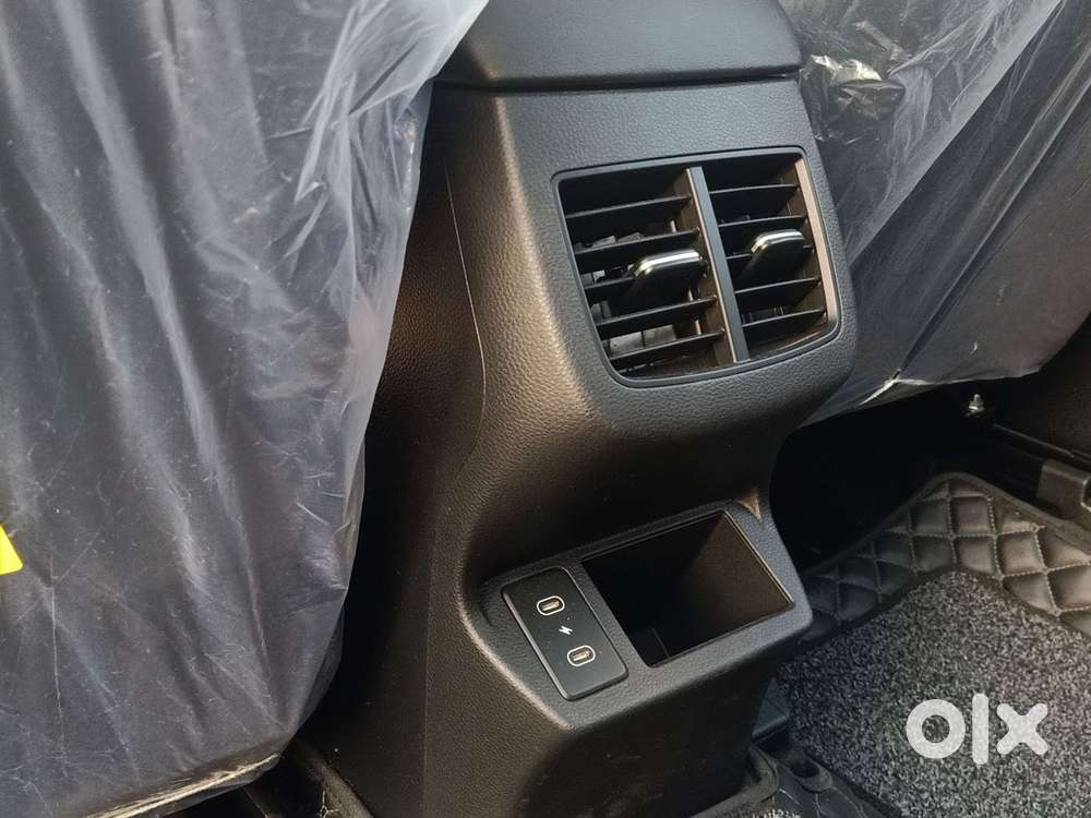 Kia Seltos Htk Plus G, 2025, Petrol