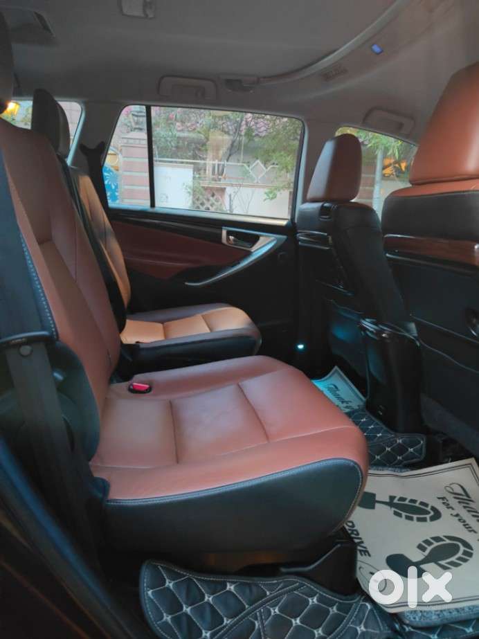 Toyota Innova Crysta