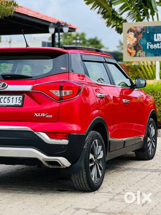 Mahindra Xuv300 W8 Option, 2021, Petrol