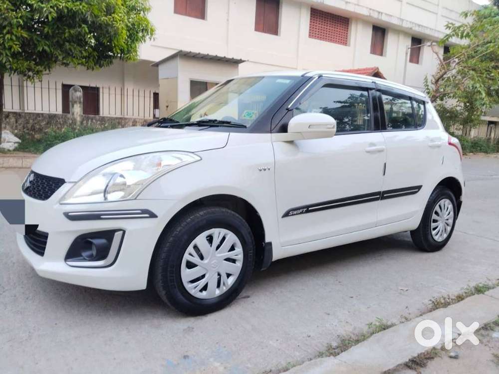 Maruti Suzuki Swift Vxi, 2017, Petrol