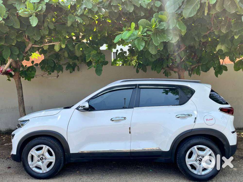 Kia Sonet, 2022, Petrol