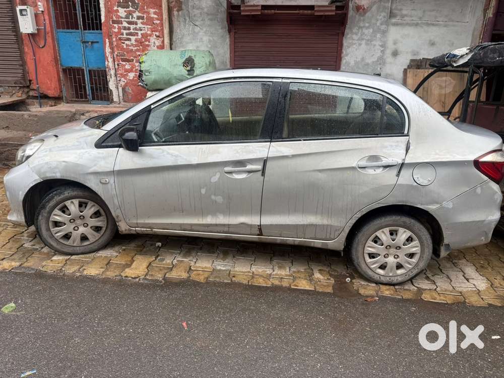 Honda Amaze Petrol 2016