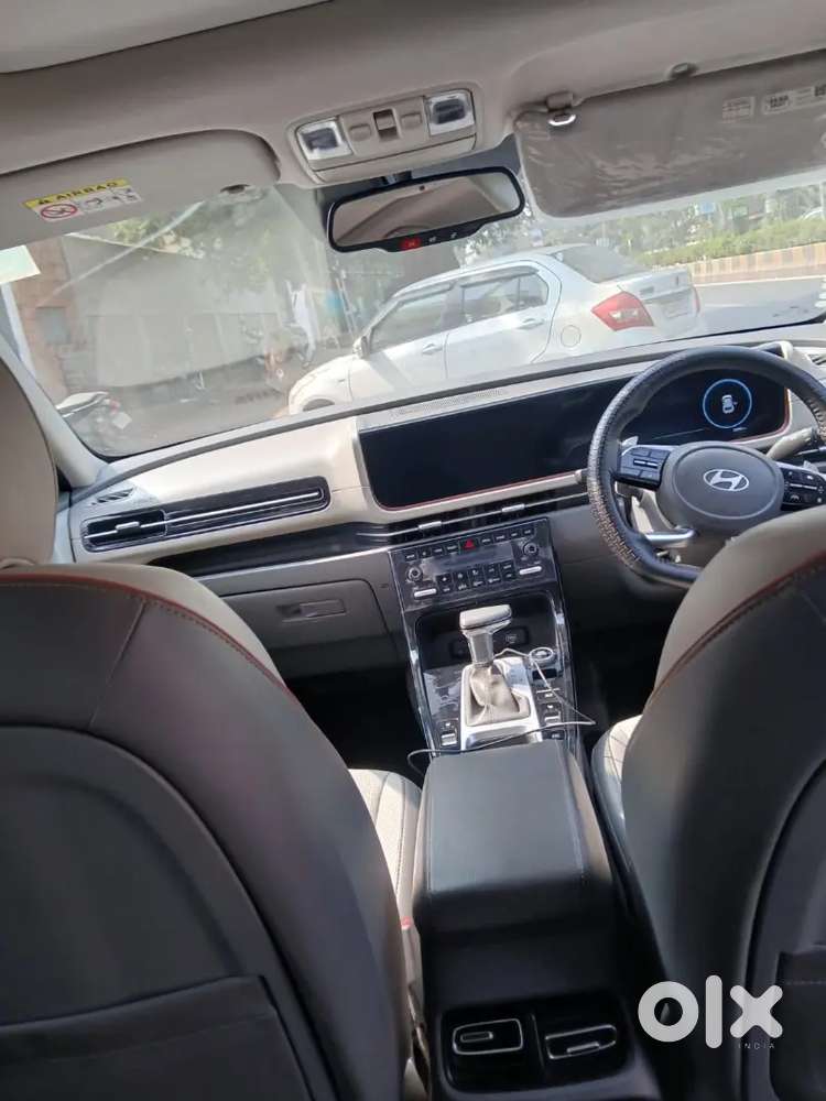 Top End Model Creta Auto Diesel 2024 Black Colour
