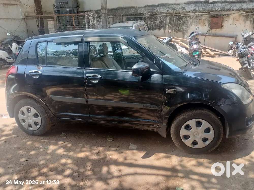 Swift Vxi Maruti Petrol 2010