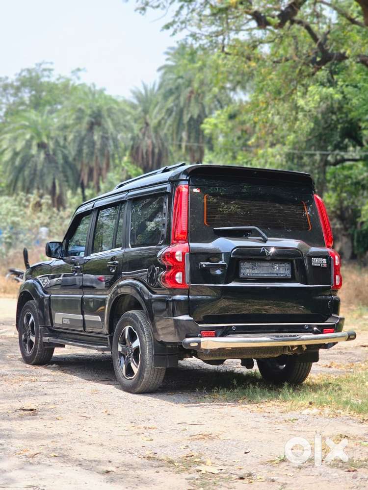 Mahindra Scorpio S11 Mt 7s, 2024, Diesel