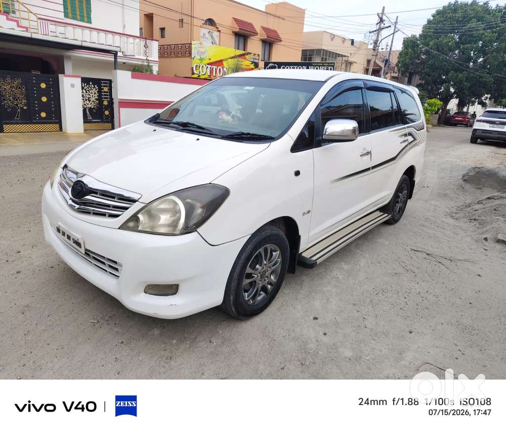 Toyota Innova, 2011, Diesel