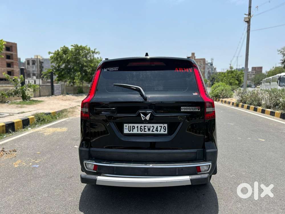 Mahindra Scorpio N Z8 Petrol At 7 Str, 2025, Petrol