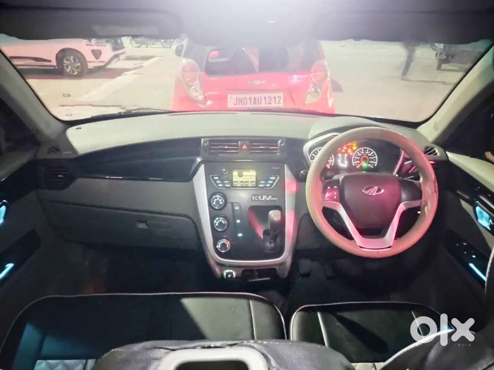 Mahindra Kuv 100 2017