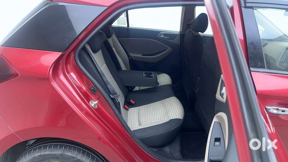 Hyundai Elite I20 1.2 Asta (o) Cvt, 2019, Petrol