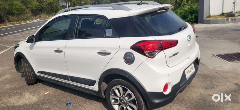 Hyundai I20 Active 2015 Diesel Well Maintained