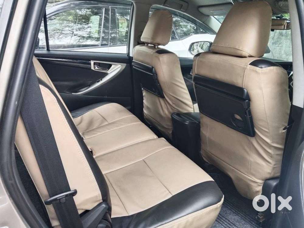 Toyota Innova Crysta 2.4 V, 2016, Diesel