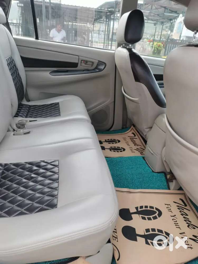Toyota Innova 2009 Diesel 39000 Km Driven